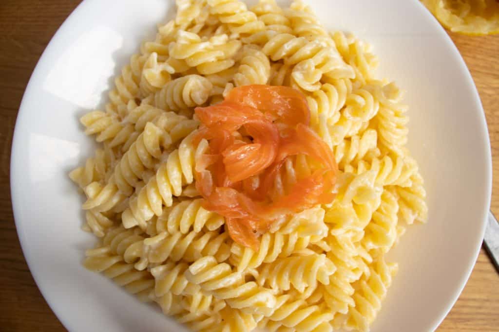 Smoked Salmon and Crème Fraiche Pasta (super easy!)